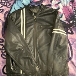 I have a Wilson’s leather name brand leather jacket that is ready to be sold.